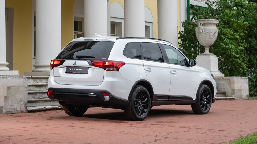 Обновленный Mitsubishi Outlander